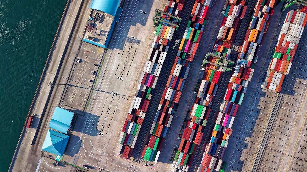 Sourcing fornecedores Europa PME